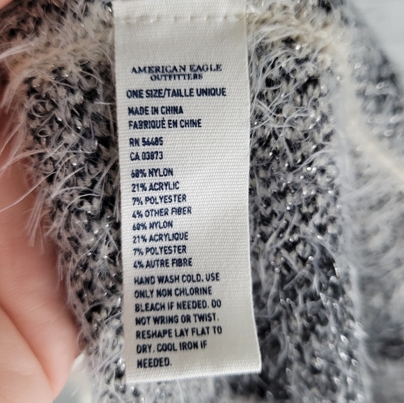 AMERICAN EAGLE | eyelash knit star metallic thread infinity scarf - Picture 4 of 5